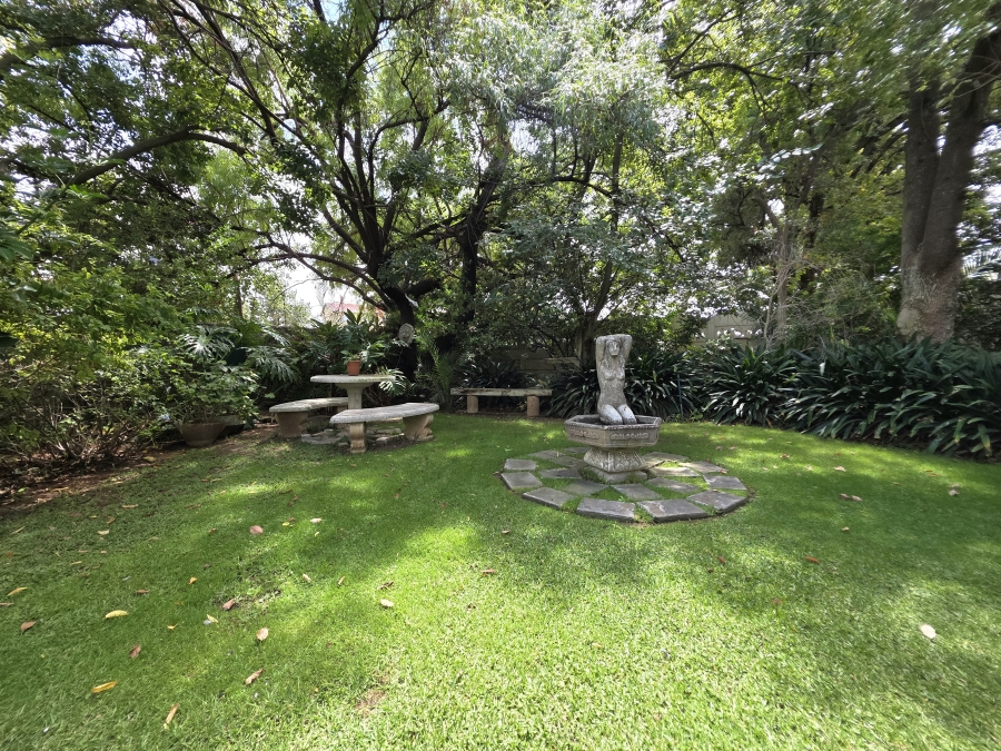 7 Bedroom Property for Sale in Jim Fouchepark Free State